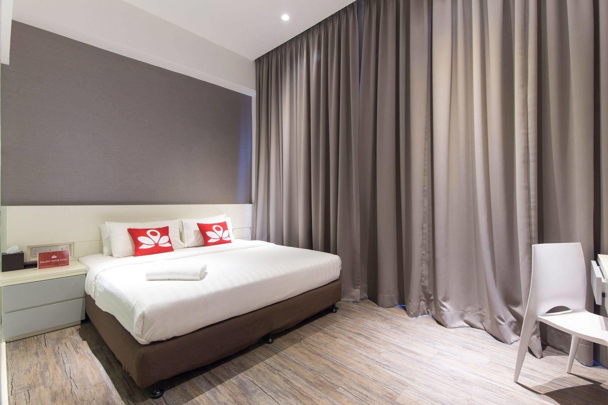 Zen Rooms Macallum George Town  Kültér fotó